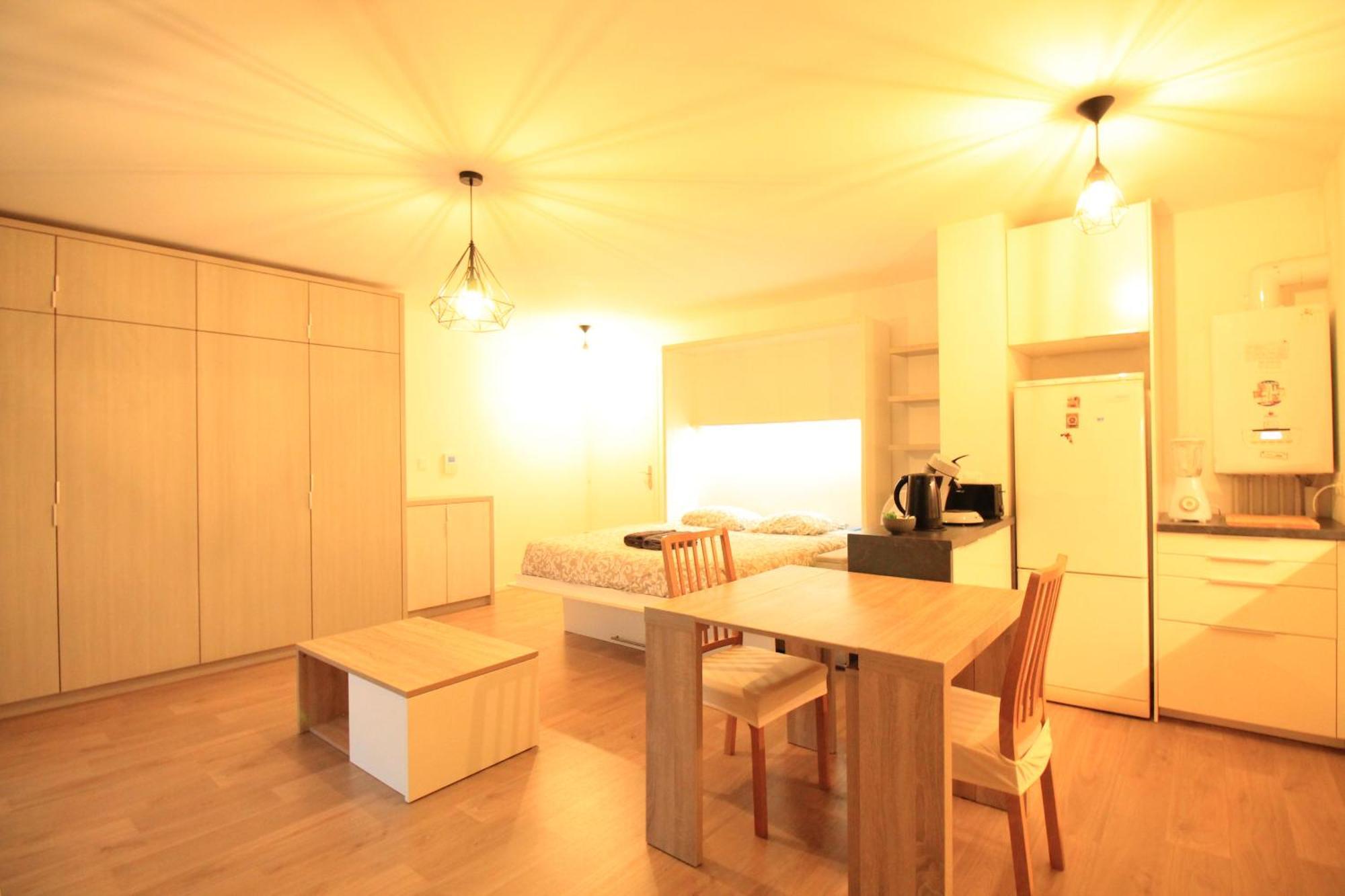Disponible - Appartement Entier Neuf - 8Mn A Pied Rer C Paris, Parking Rue Gratuit, En Face Hopital D'Arpajon, Balcon Prive, Matelas Bultex 160X200, Ascenseur, Acces Pmr, Centre Ville A Pied Exteriör bild